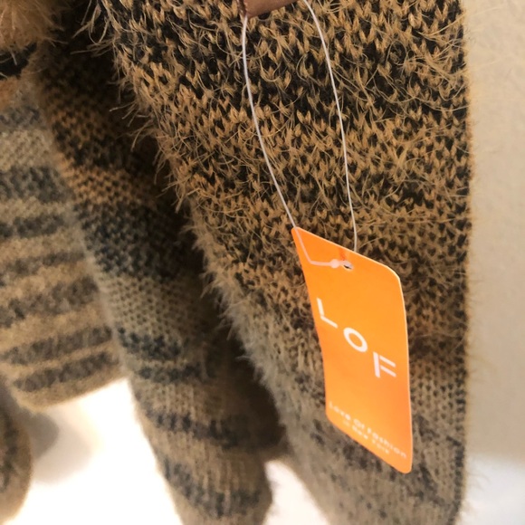 NEW! Brown & Black Sweater Vest! - Picture 3 of 3